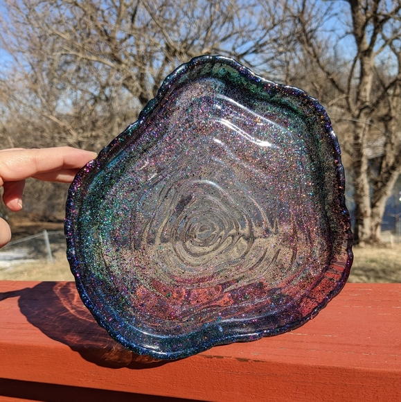 Sparkly Geode Tray Large Handmade Resin Holographic Crystals Holder - Picture 12 of 17